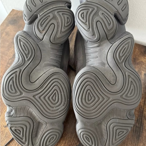 Yeezy 500 Utility Black Size US M 14 - Picture 7 of 11